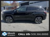 Used 2022 Jeep Compass Limited image 2