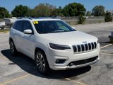 Used 2019 Jeep Cherokee Overland w/ Technology Group image 2