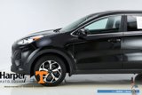 Used 2020 Kia Sportage LX image 3