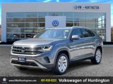 Certified 2022 Volkswagen Atlas Cross Sport SE w/ Panoramic Sunroof Package image 2
