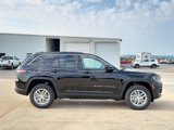 New 2025 Jeep Grand Cherokee Laredo X image 6