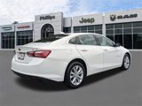 Used 2022 Chevrolet Malibu LT image 3