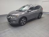 Used 2017 Nissan Rogue SL image 2