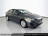 Used 2020 Ford Fusion SE image 3