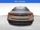 Used 2024 Hyundai Elantra SE image 4
