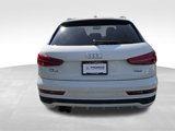 Used 2017 Audi Q3 2.0T Prestige w/ Prestige Package image 4