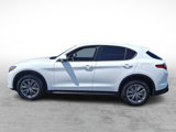 Used 2023 Alfa Romeo Stelvio Sprint image 2