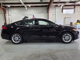 Used 2020 Ford Fusion SE image 5