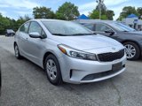 Used 2018 Kia Forte LX image 2