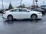 Used 2018 Toyota Avalon Limited image 3