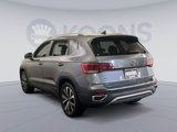 Used 2022 Volkswagen Taos SE w/ Panoramic Sunroof Package image 4