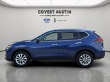 Used 2019 Nissan Rogue SV image 2