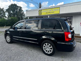 Used 2016 Chrysler Town & Country Touring image 2