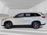 Used 2019 Toyota Highlander LE image 3