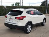 Certified 2017 Nissan Rogue Sport SV w/ SV Premium Package image 4