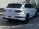 Used 2024 Bentley Bentayga image 3