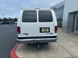 Used 2012 Ford E-350 and Econoline 350 XLT image 3