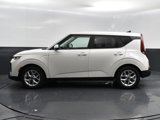 Used 2022 Kia Soul LX w/ Technology Package image 3