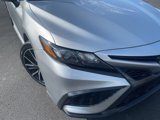Used 2021 Toyota Camry SE image 3