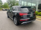 Used 2024 Audi Q5 2.0T Premium w/ Convenience Package image 3