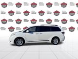 Used 2015 Toyota Sienna XLE Premium image 2