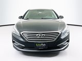 Used 2017 Hyundai Sonata SE image 2