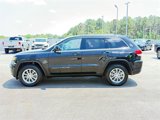 Used 2021 Jeep Grand Cherokee Laredo image 6