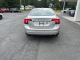 Used 2017 Volvo S60 T5 Inscription w/ Climate Package image 4