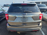 Used 2017 Ford Explorer XLT image 4