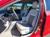 Used 2014 Toyota Camry LE image 2