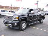 Used 2018 GMC Sierra 3500 Denali w/ Duramax Plus Package image 4