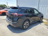 Used 2022 Nissan Rogue SV image 4