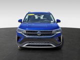 Used 2024 Volkswagen Taos SE image 2