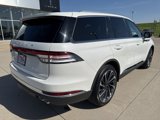 Used 2025 Lincoln Aviator Reserve w/ Equipment Group 201A image 3