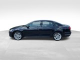 Used 2019 Volkswagen Passat 2.0T Wolfsburg image 4