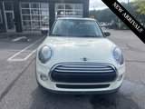 Used 2015 MINI Cooper 4-Door Hardtop image 2