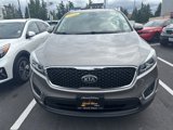 Used 2016 Kia Sorento LX image 2