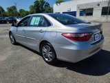 Used 2017 Toyota Camry SE image 3