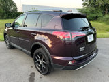Used 2018 Toyota RAV4 SE image 3