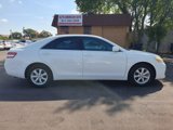 Used 2011 Toyota Camry LE image 2