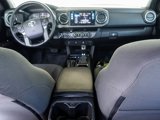 Used 2016 Toyota Tacoma TRD Sport image 2