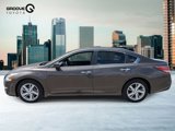 Used 2015 Nissan Altima 2.5 SV image 2