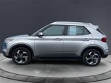 Used 2023 Hyundai Venue SEL image 2