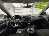 Used 2018 Nissan Rogue SV w/ Premium Package image 4