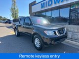 Used 2016 Nissan Frontier SV image 2