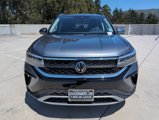 Used 2024 Volkswagen Taos SE w/ Panoramic Sunroof Package image 2