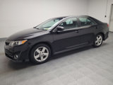Used 2014 Toyota Camry SE image 2