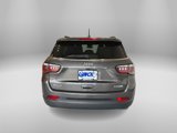 Used 2024 Jeep Compass Latitude image 4