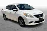 Used 2013 Nissan Versa SV image 2