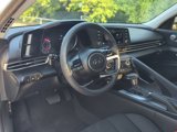 Used 2022 Hyundai Elantra SEL image 4